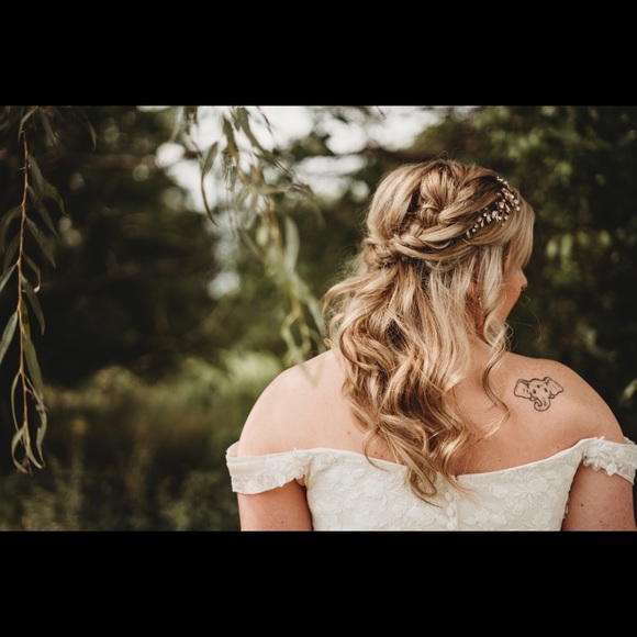 David’s Bridal Crystal Floral Wire Sash Rose Gold - Picture 2 of 3